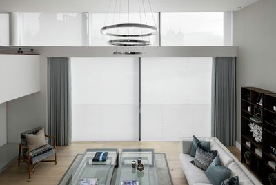 Системы рулонных штор, SG 4970, Multiscreen 1-10%, The Crescent, Edinburgh, Scotland, UK