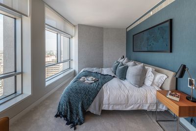 Системы рулонных штор, SG 4960, Multiscreen 1-10%, Centre Point, London, United Kingdom, Recess