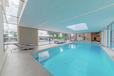 Карнизные системы с электроприводом, SG 5600, Polyflax, Private Spa, Kent, United Kingdom