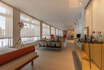 Системы рулонных штор, SG 4960, Multiscreen 1-10%, Centre Point, London, United Kingdom, Recess