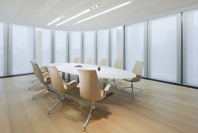 Системы рулонных штор, SG 4970, Multiscreen 1-10%, Room shot "Orrick House", Düsseldorf, Germany