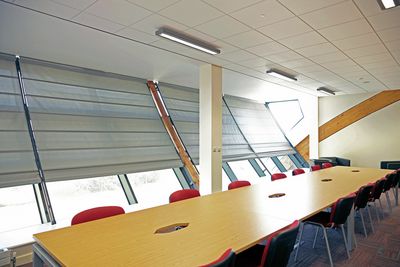 Skylight системы, SG 2195, Multiscreen 1-10%, Room shot "Durham Gateway", Durham, United Kingdom