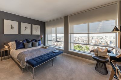 Системы рулонных штор, SG 4960, Multiscreen 1-10%, Centre Point, London, United Kingdom, Recess